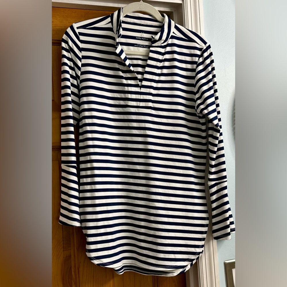 EUC Dudley Stephens MEDIUM Striped Navy and White Women's Top
